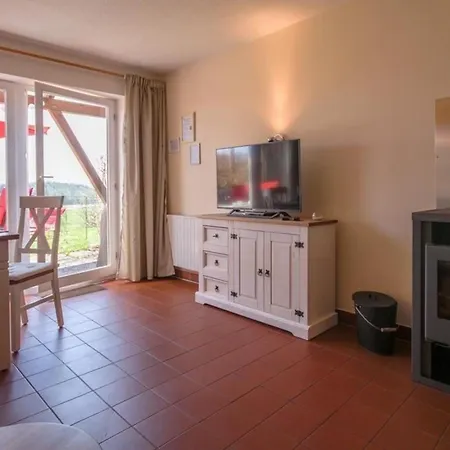 Hébergement de vacances In Mit Garten, Terrasse Und Grill Zandt